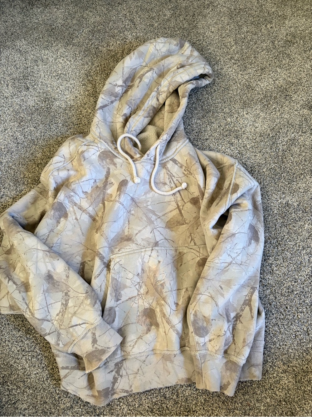 Camo Cropped Hoodie